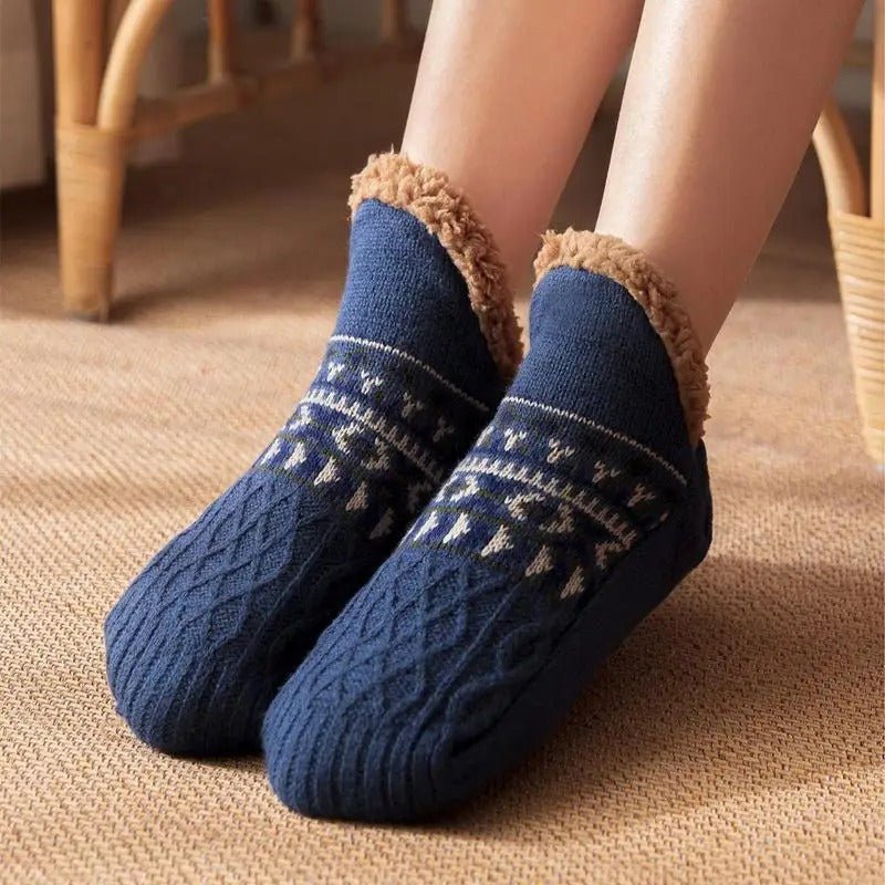 SOFTTRAX – Ultra-soft, non-slip socks for warm & cozy indoor comfort