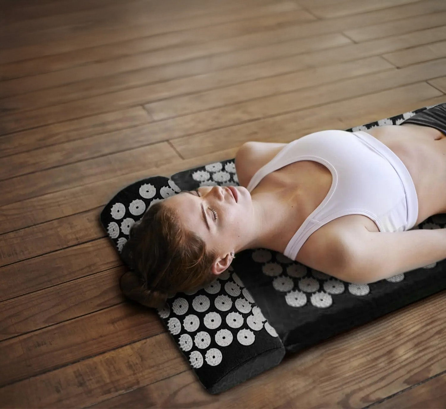 Spike Mat with Pillow