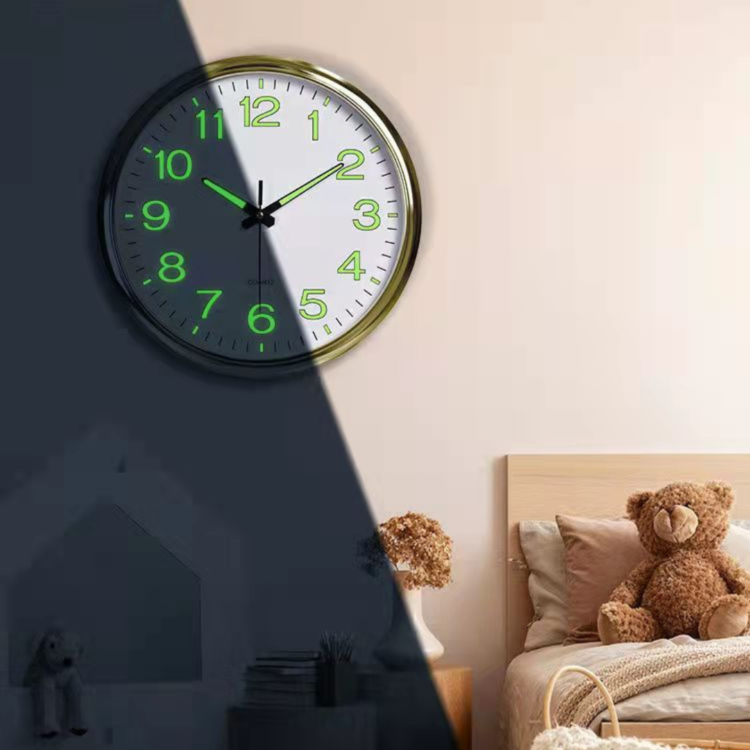Stylish Large Wall Clock with Light Effect Treviq