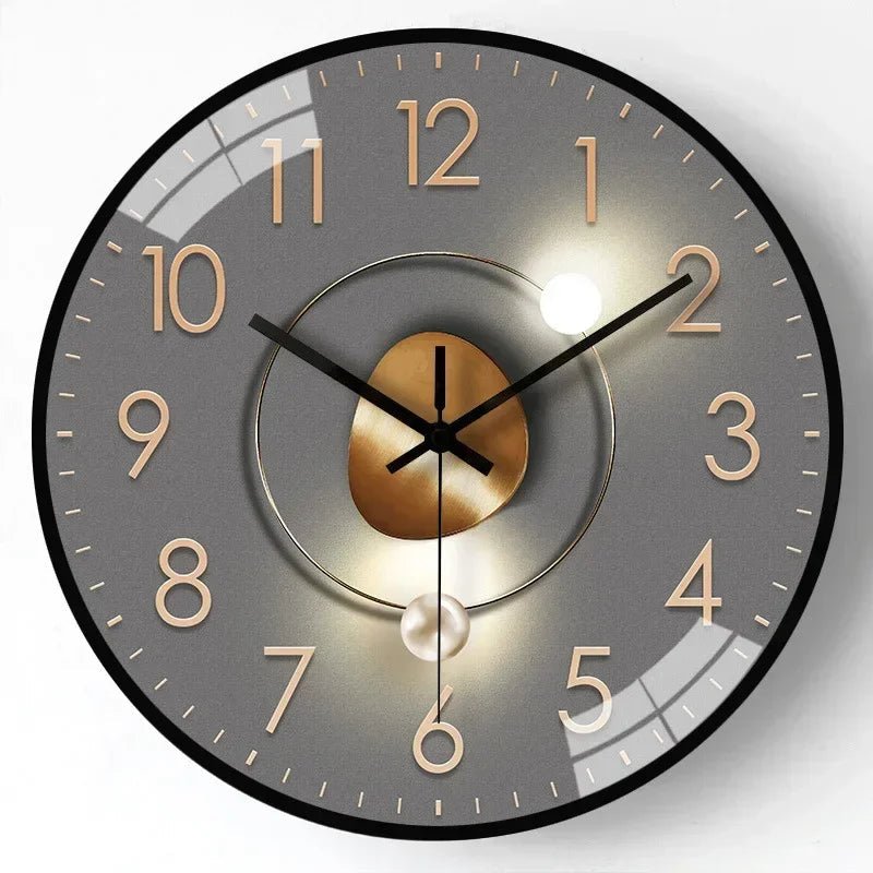 TICKLESS – Silent wall clock with minimalist dial and elegant finish