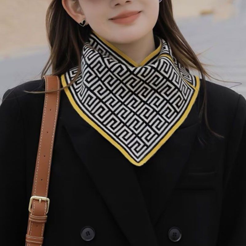 Triangle Scarf
