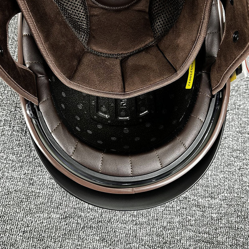 Urban Chopper Helmet with Minimalist Design