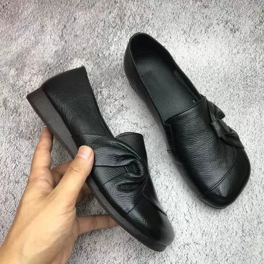 Women's Leather Shoes with Soft Sole and Non-Slip Surface