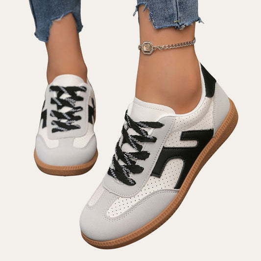 Women's Orthopaedic Leather Trainers - Comfortable Leisure Shoes with Arch Support, Soft Sole & Ergonomic Last